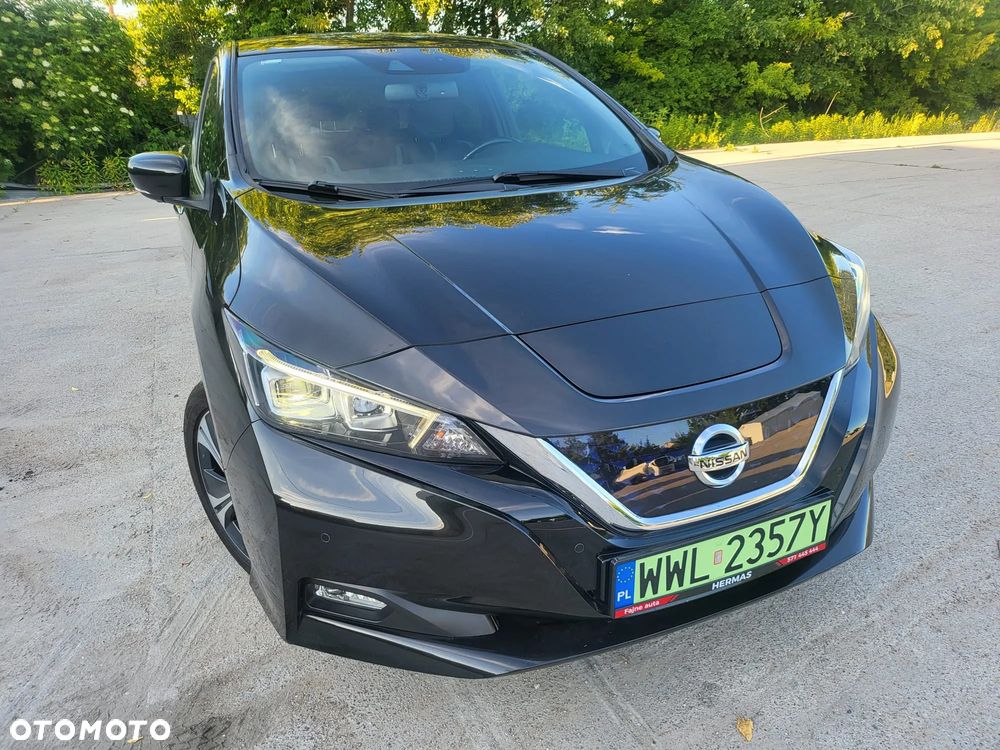Nissan Leaf 40 kWh TEKNA - 4