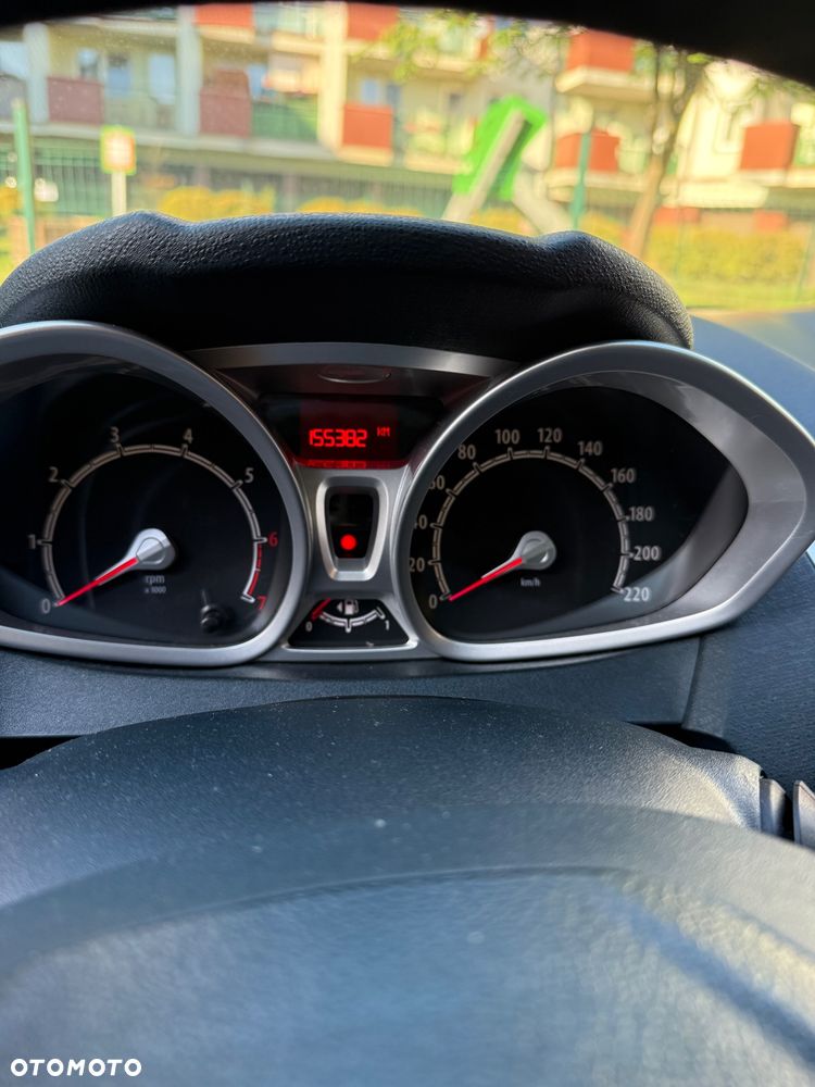 Ford Fiesta 1.25 Titanium - 20