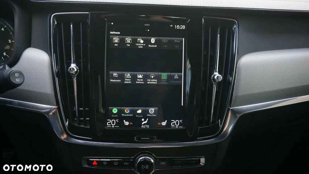 Volvo V90 D4 R-Design - 18
