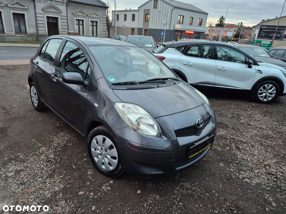 Toyota Yaris 1.33 VVT-i Sol - 2