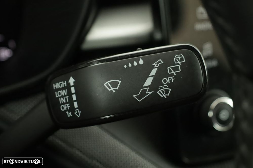 Skoda Fabia 1.0 TSI Selection DSG - 18