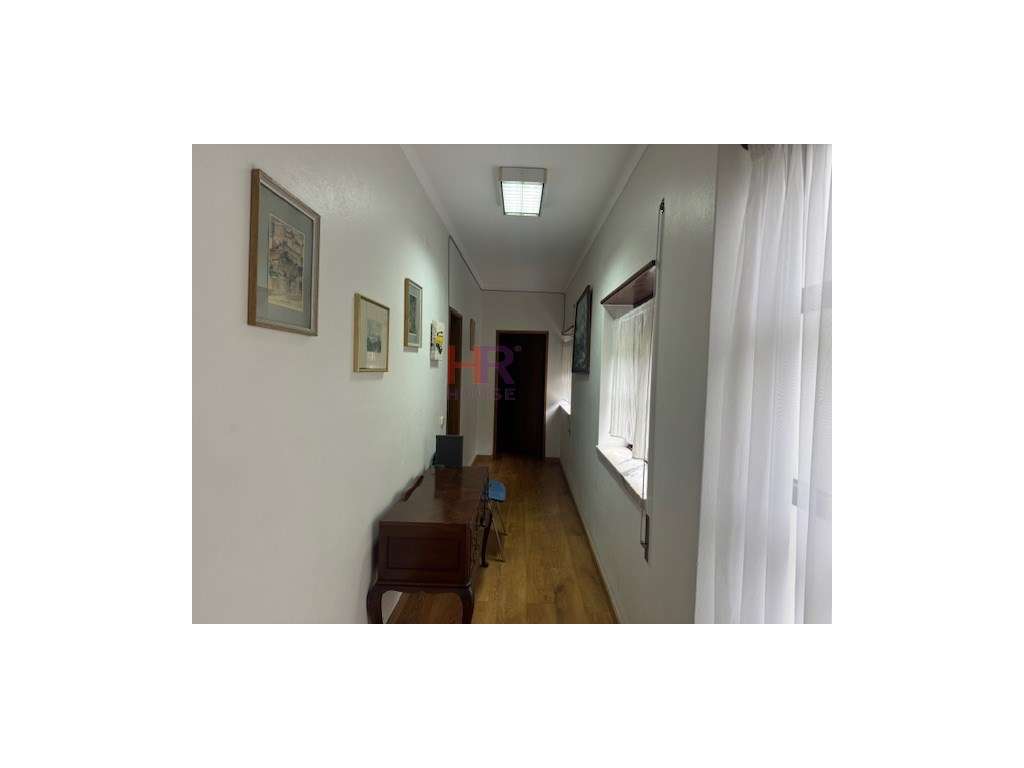 Arrenda-se Suite com serventia de sala e cozinha totalmente equipadas. - Grande imagem: 4/14