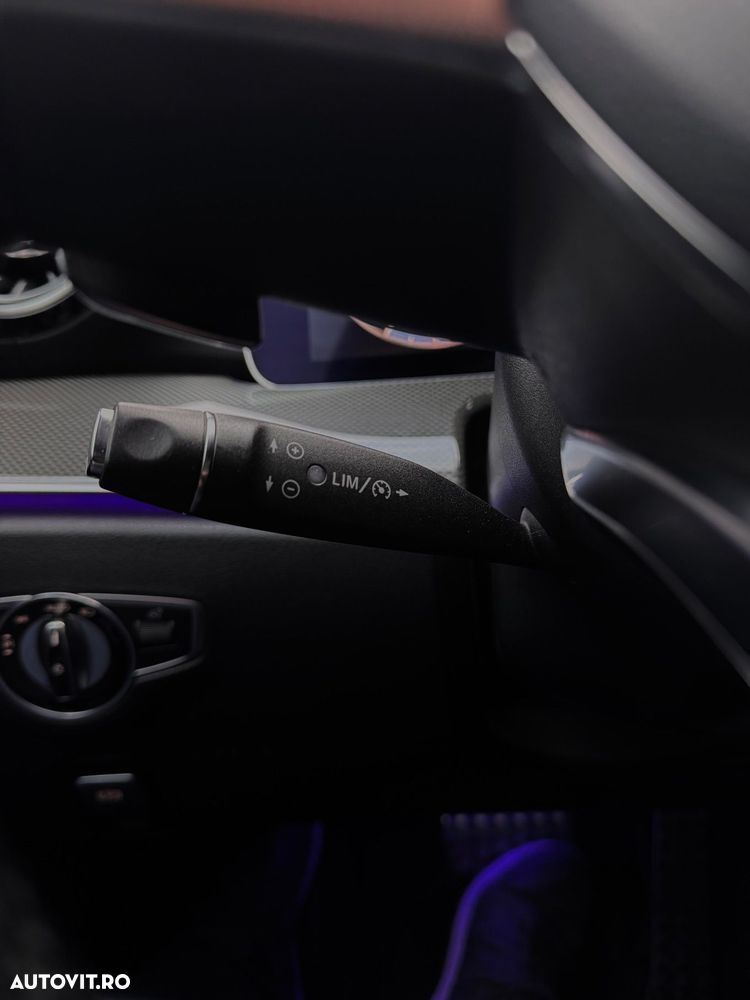 Mercedes-Benz E - 13