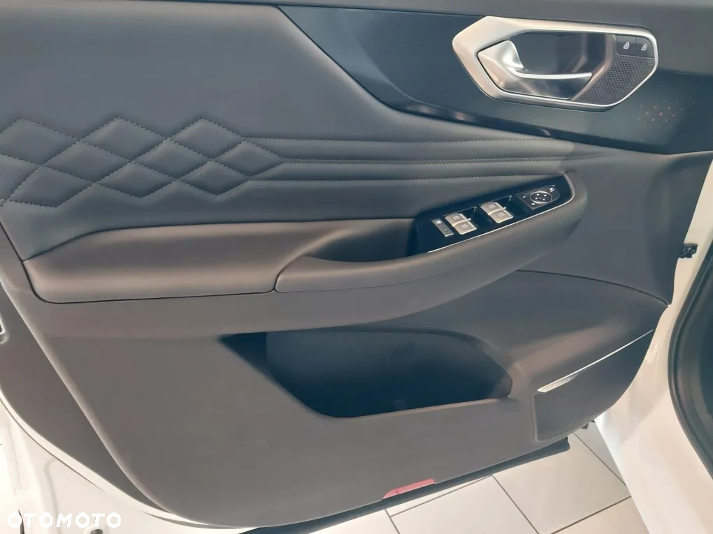 Baic Beijing 7 1.5T Luxury DCT - 10