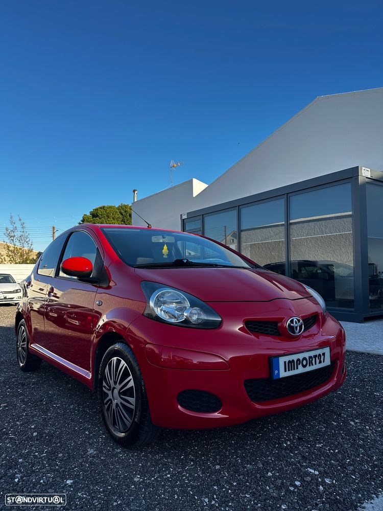 Toyota Aygo Black - 1