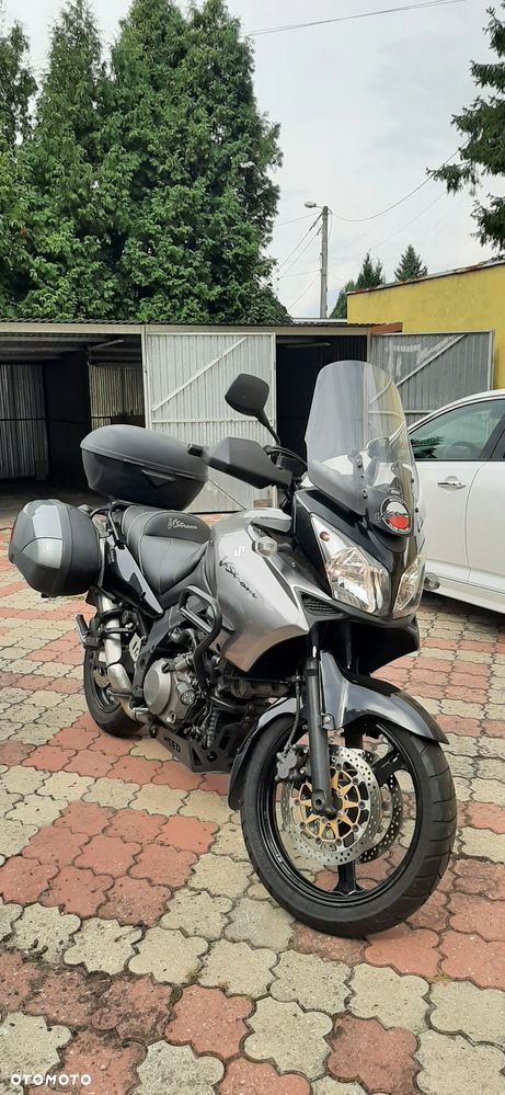 Suzuki V-STROM