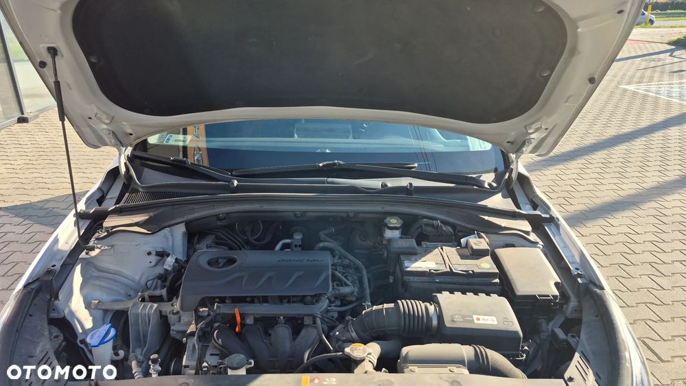 Hyundai i30 1.4 Classic + - 15