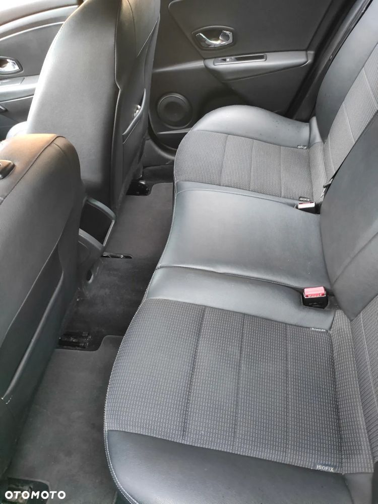 Renault Megane 1.5 dCi Style Edition - 10