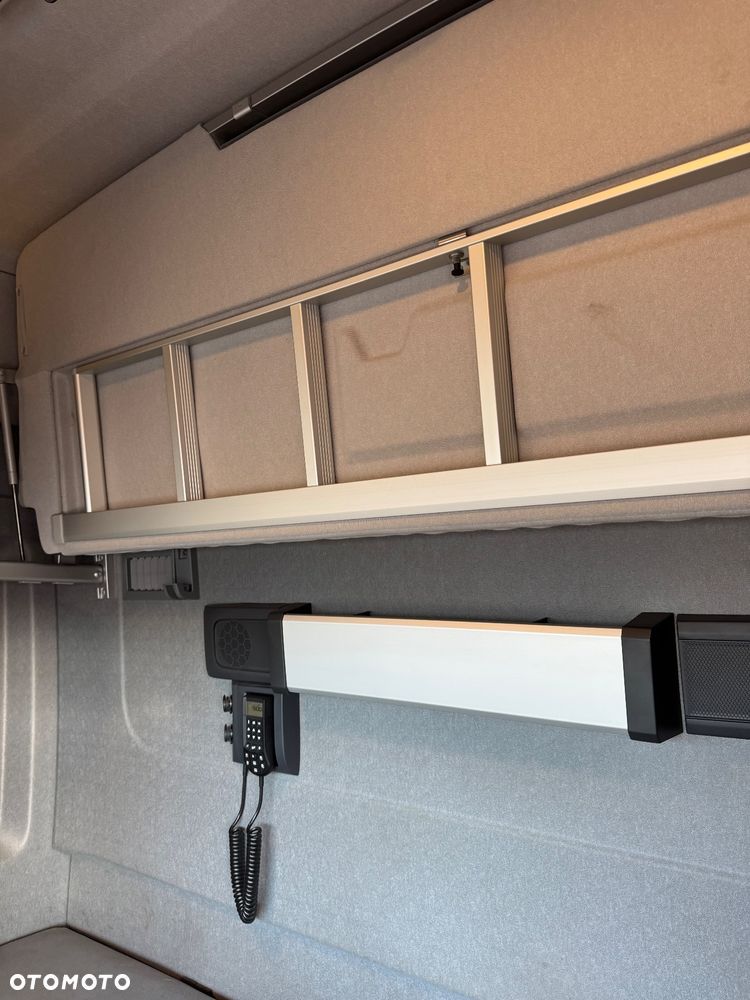 Renault T520 / Automat / Full Spoiler / Lodówka / Retarder / Stan BDB / z Francji - 26