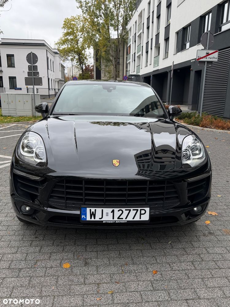 Porsche Macan Standard - 2