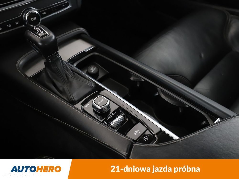 Volvo S90 D5 AWD Inscription - 27