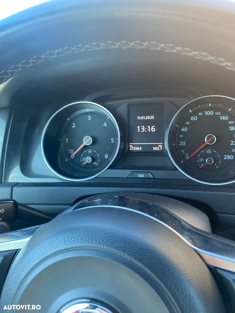 Volkswagen Golf 2.0 TDI DPF BMT DSG GTD - 5