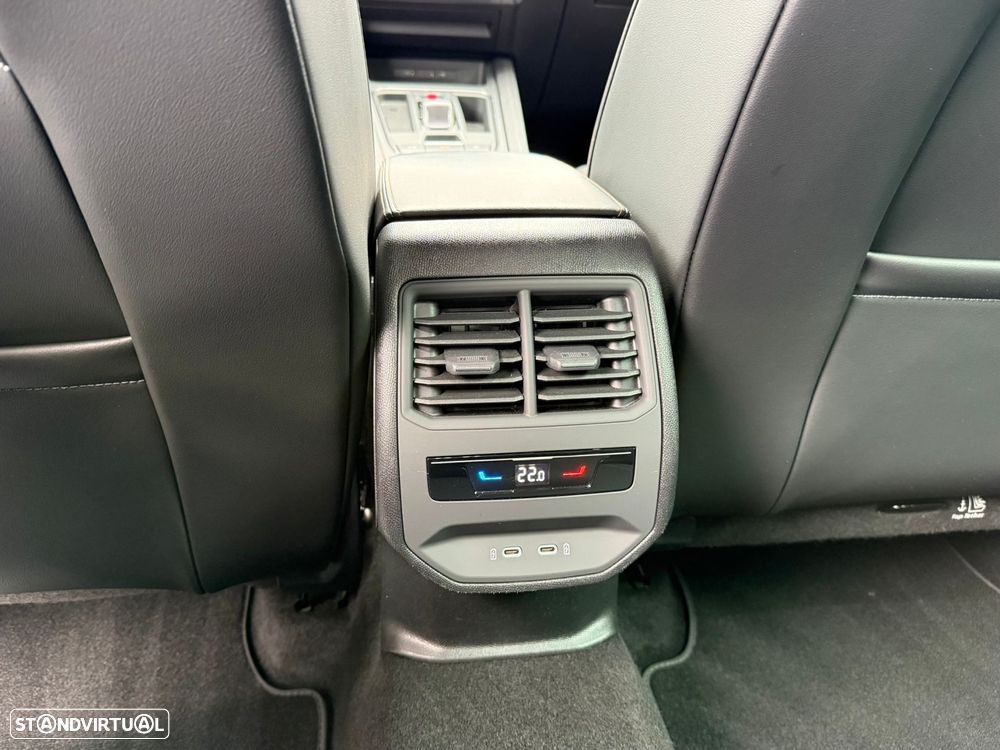 Cupra Formentor 1.4 e-Hybrid DSG - 25