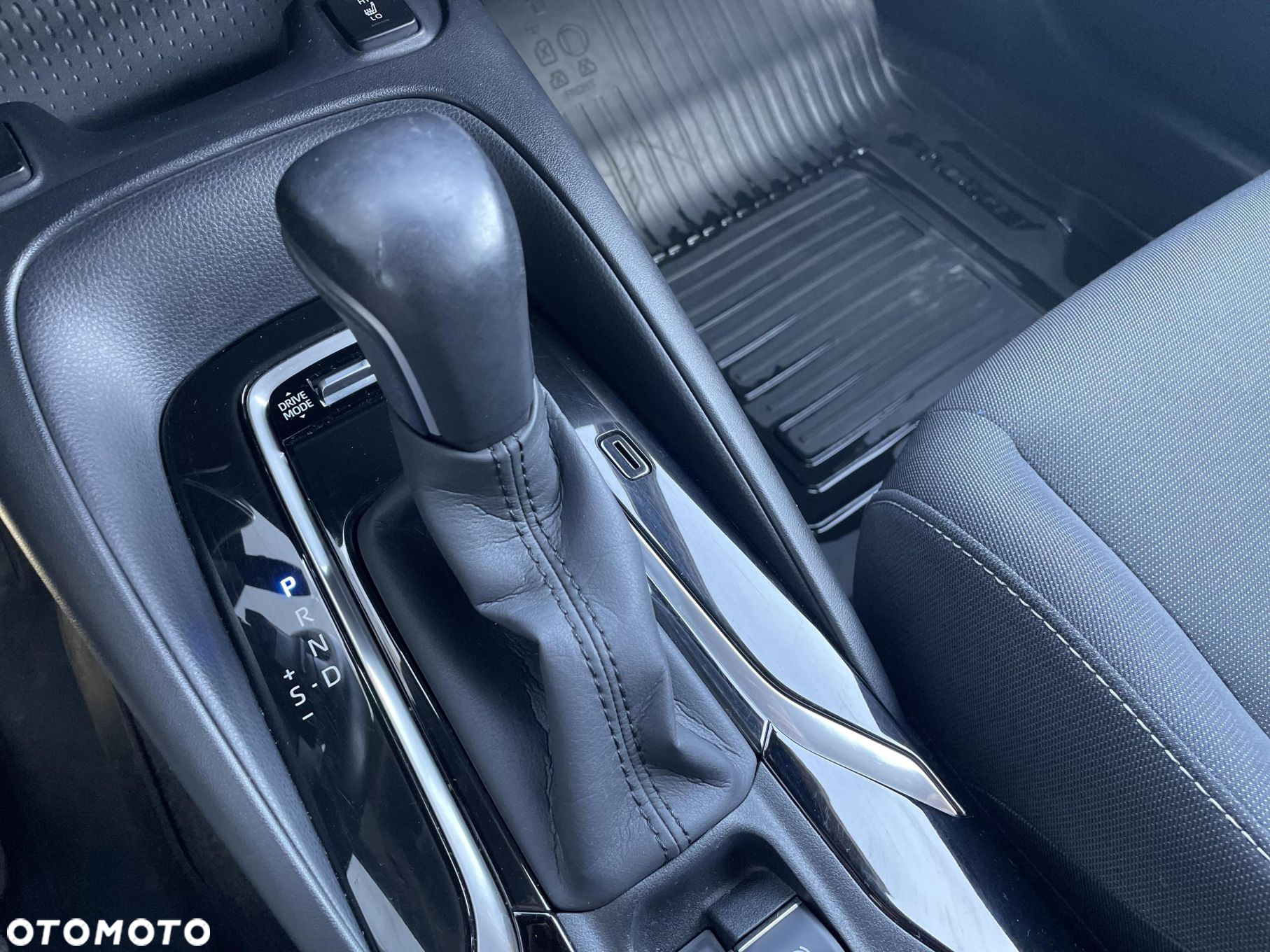 Toyota Corolla - 15