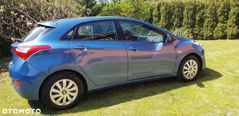 Hyundai i30 blue 1.4 Classic - 6