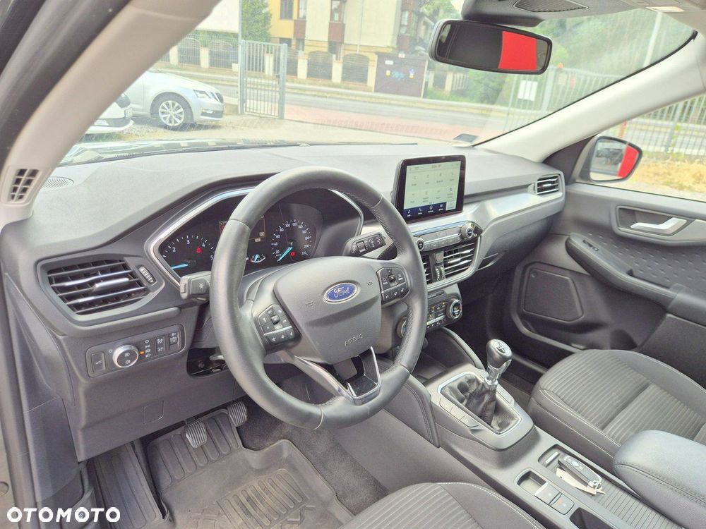 Ford Kuga - 14