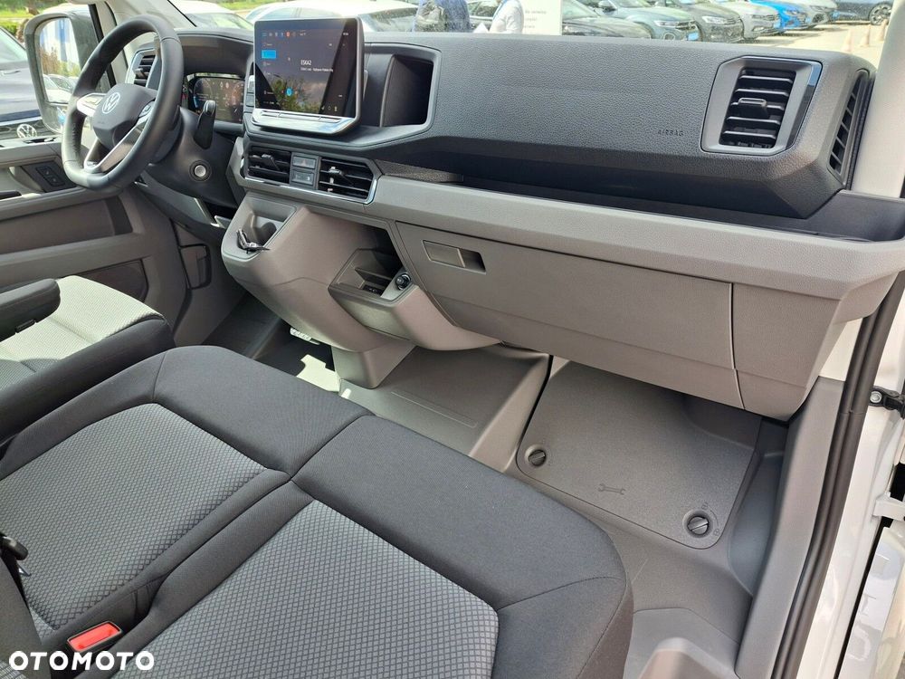 Volkswagen Crafter - 28
