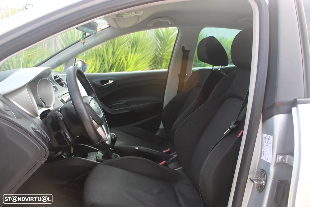 SEAT Ibiza 1.6 TDI 25 Anos DPF - 9