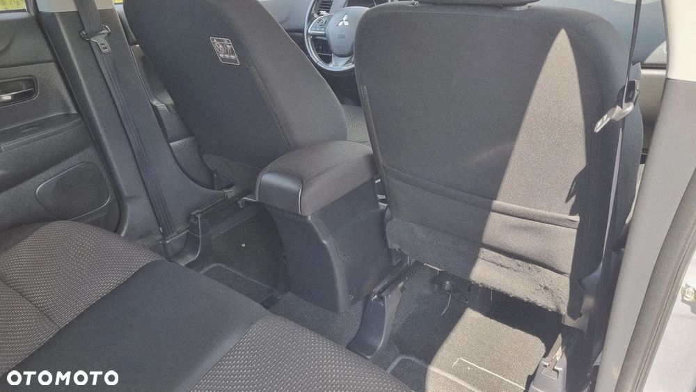 Mitsubishi ASX 1.8 DI-D 4WD Invite - 28