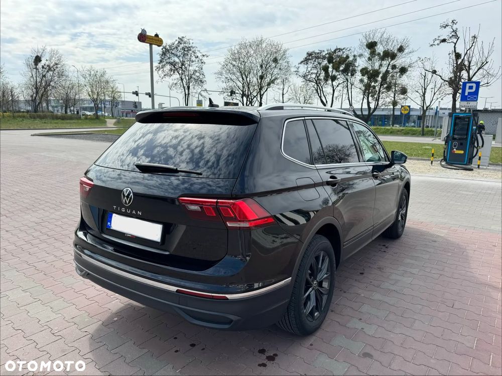 Volkswagen Tiguan Allspace - 2