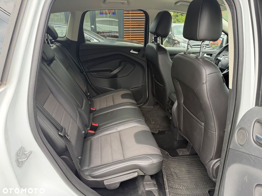 Ford Kuga 1.5 EcoBoost 2x4 Individual - 31