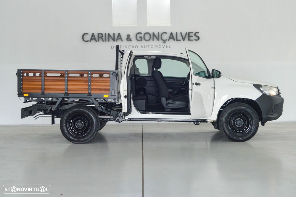 Toyota Hilux 2.4 D-4D 4X2 Cabine Extra 3L - 22