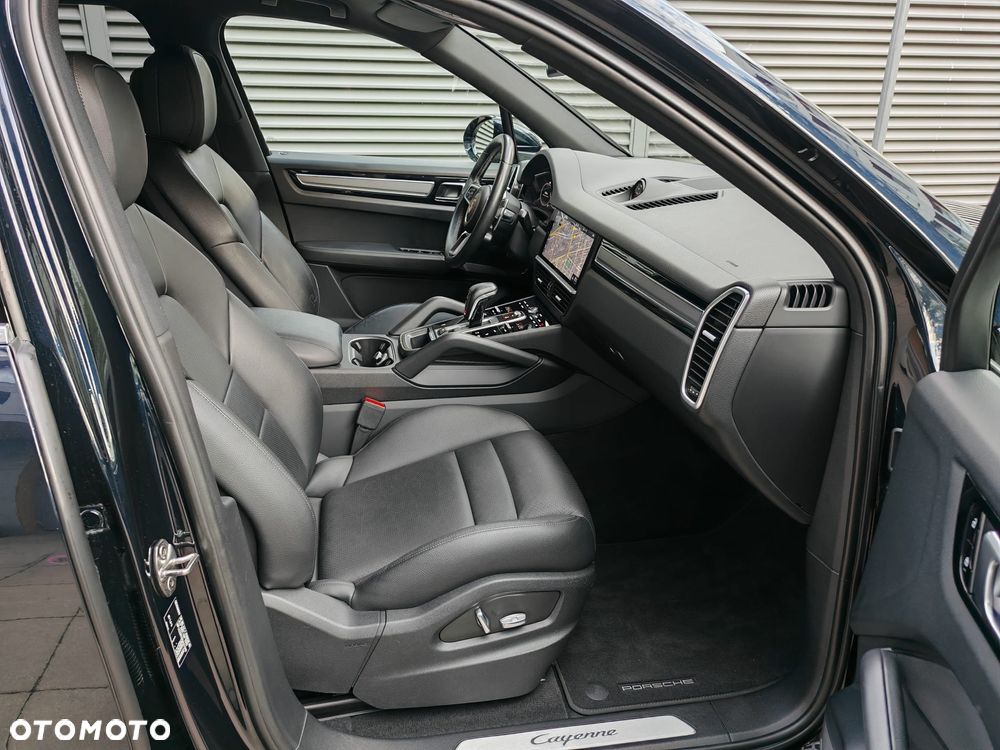 Porsche Cayenne Platinum Edition - 6