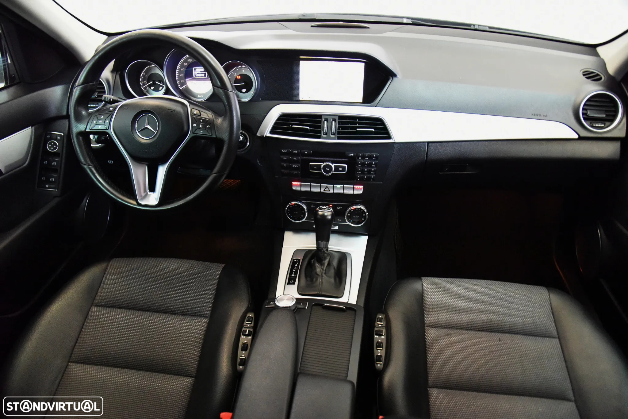 Mercedes-Benz C 220 CDi Avantgarde BlueEfficiency Aut. - 11
