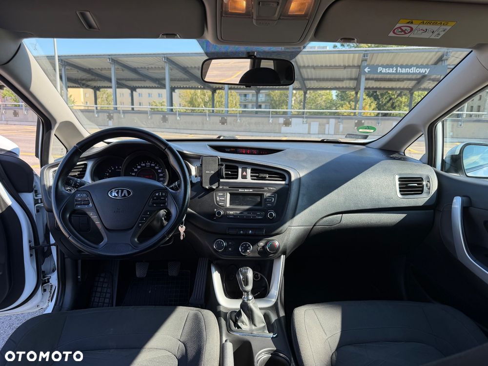 Kia Ceed 1.6 CRDi M - 13
