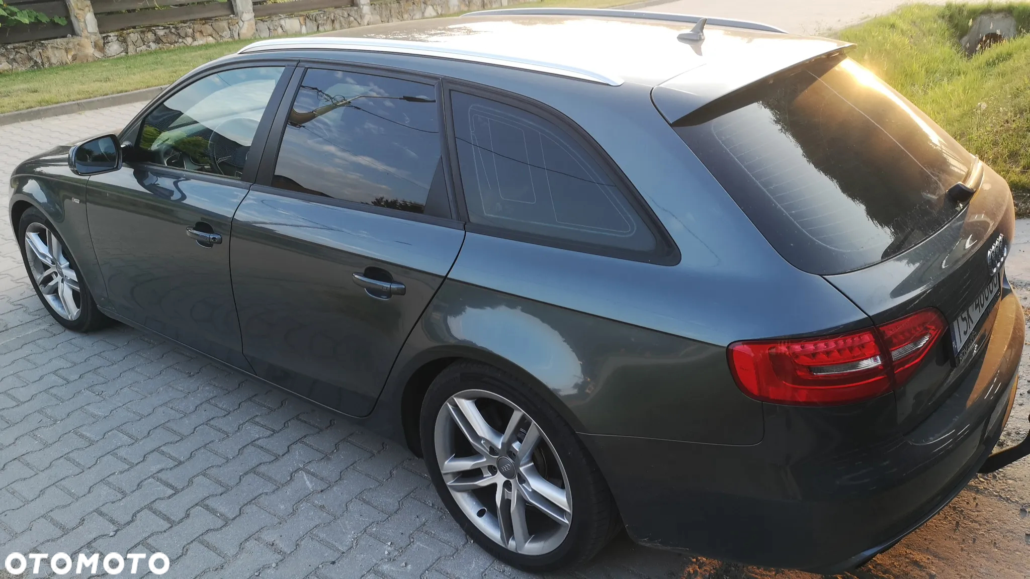Audi A4 ver-avant-2-0-tdi-dpf-quattro-s-tronic-ambiente - 8