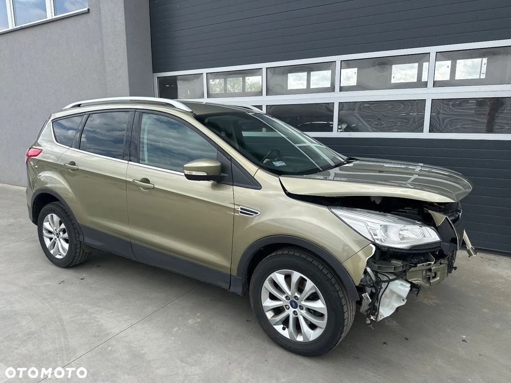Ford Kuga - 9