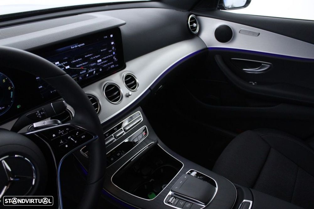 Mercedes-Benz E 300 de Avantgarde - 31