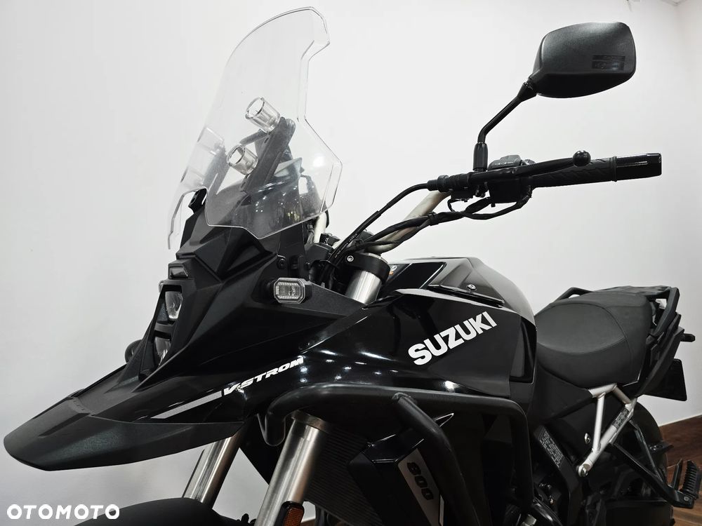 Suzuki DL - 18