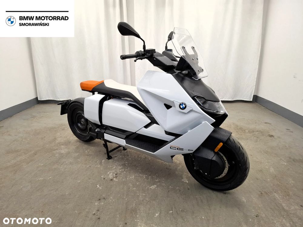 BMW CE 04 - 1