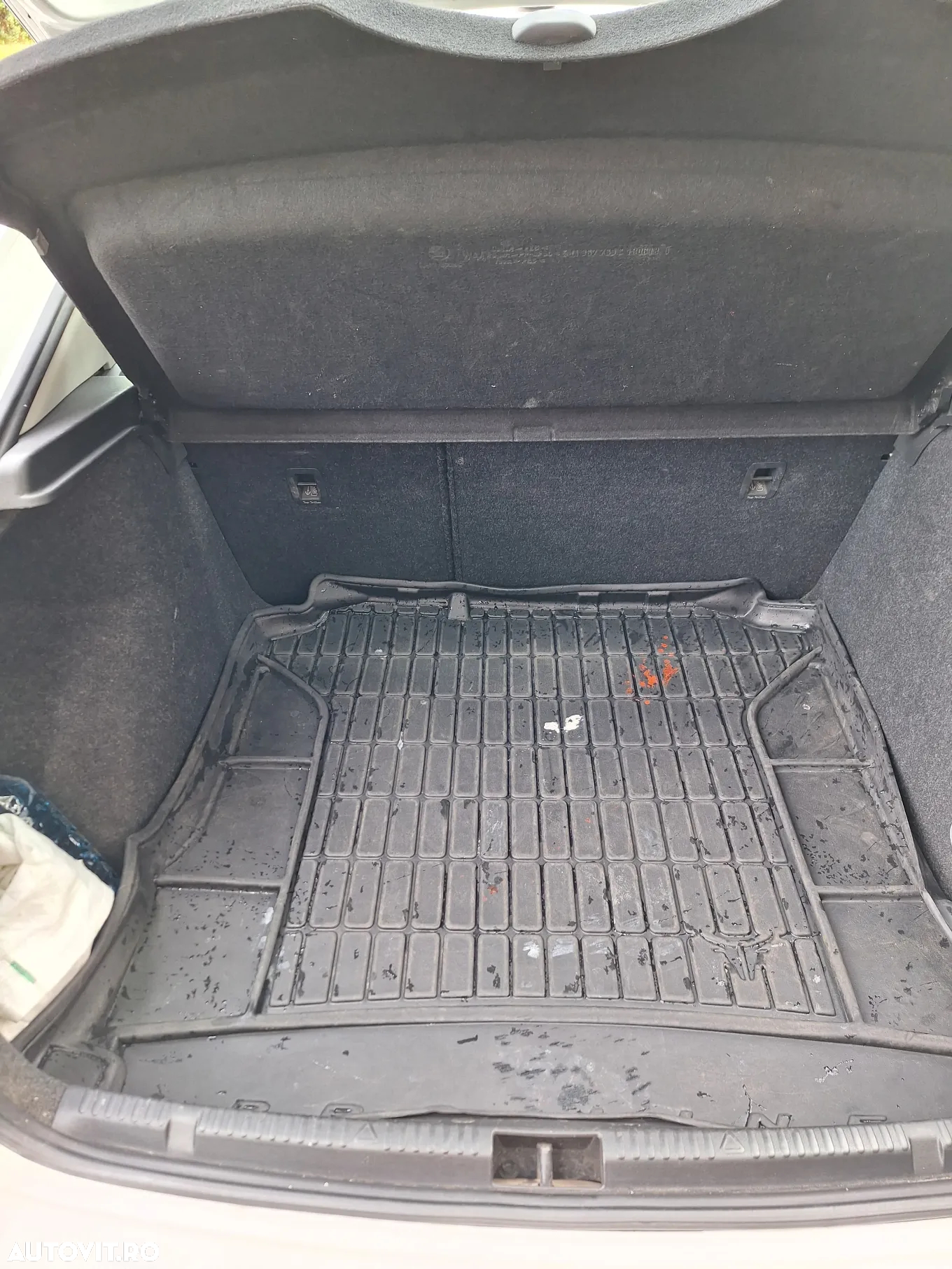 Skoda RAPID 1.6 TDI Ambition - 5