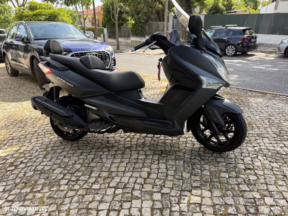 Sym GTS 300 i - 5