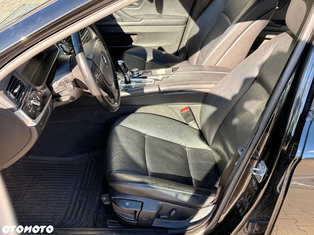 BMW Seria 5 520d - 10