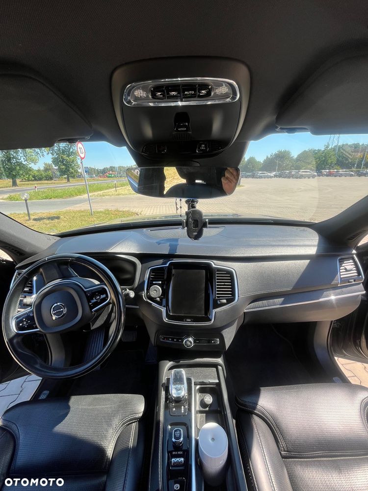 Volvo XC 90 - 4