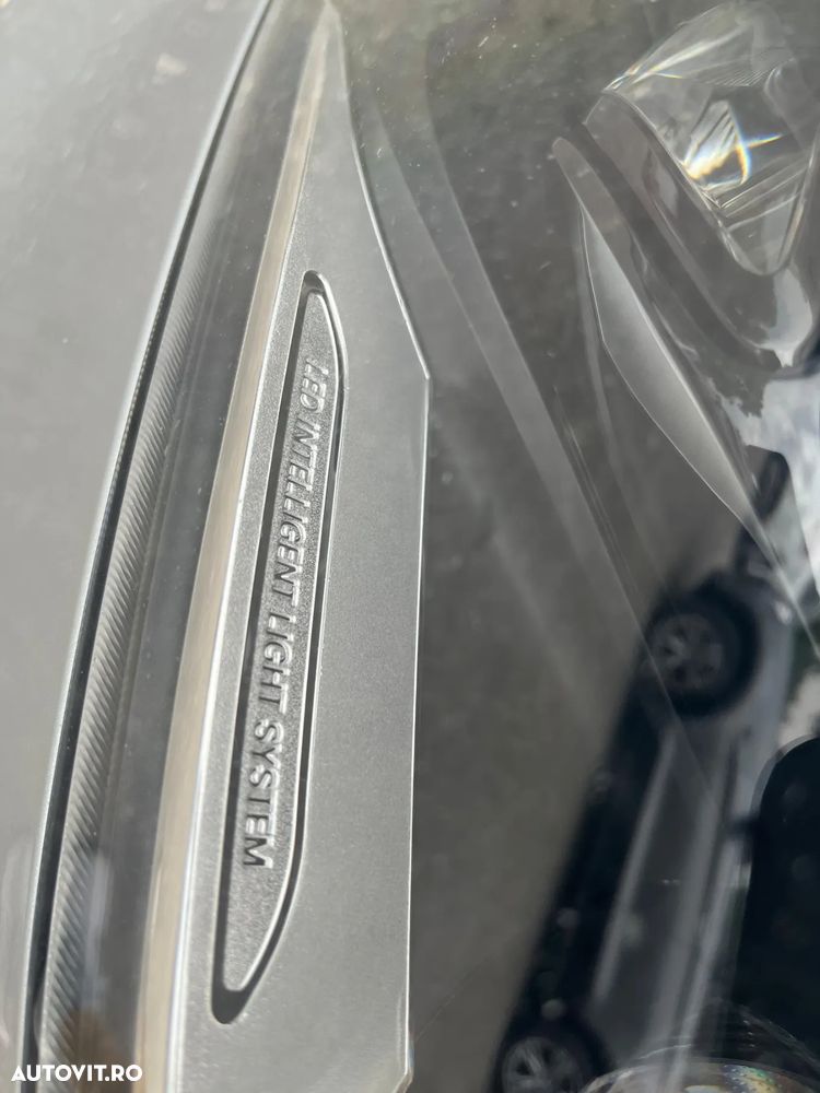 Mercedes-Benz V 220 d Combi Compact 163 CP RWD 9AT AVANTGARDE - 37