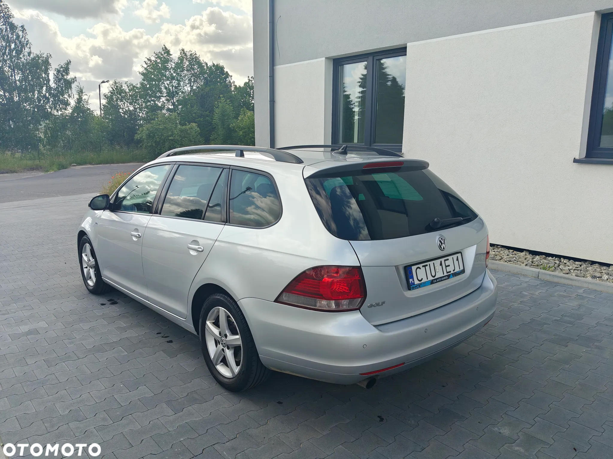 Volkswagen Golf 1.6 TDI DPF DSG MATCH - 5