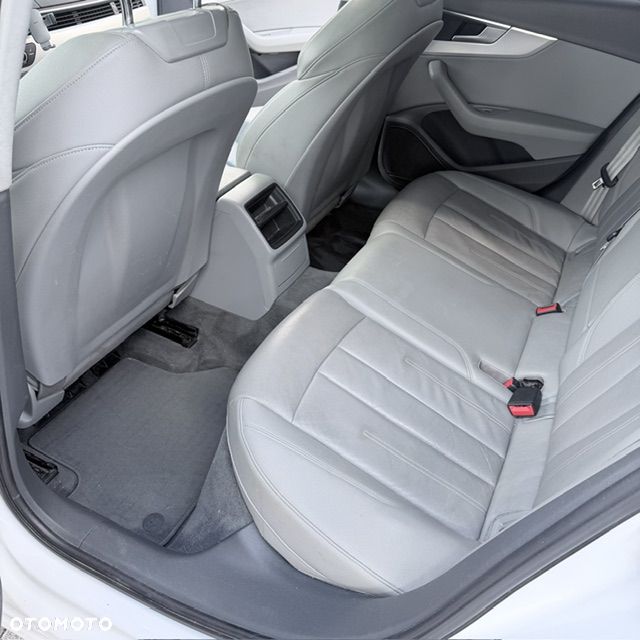 Audi A4 Avant - 18