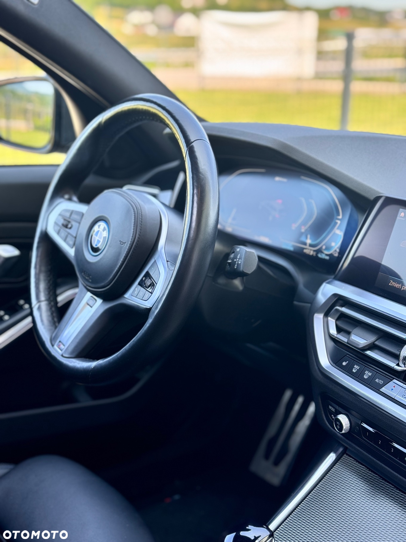BMW Seria 3 330e Touring xDrive M Sport - 31