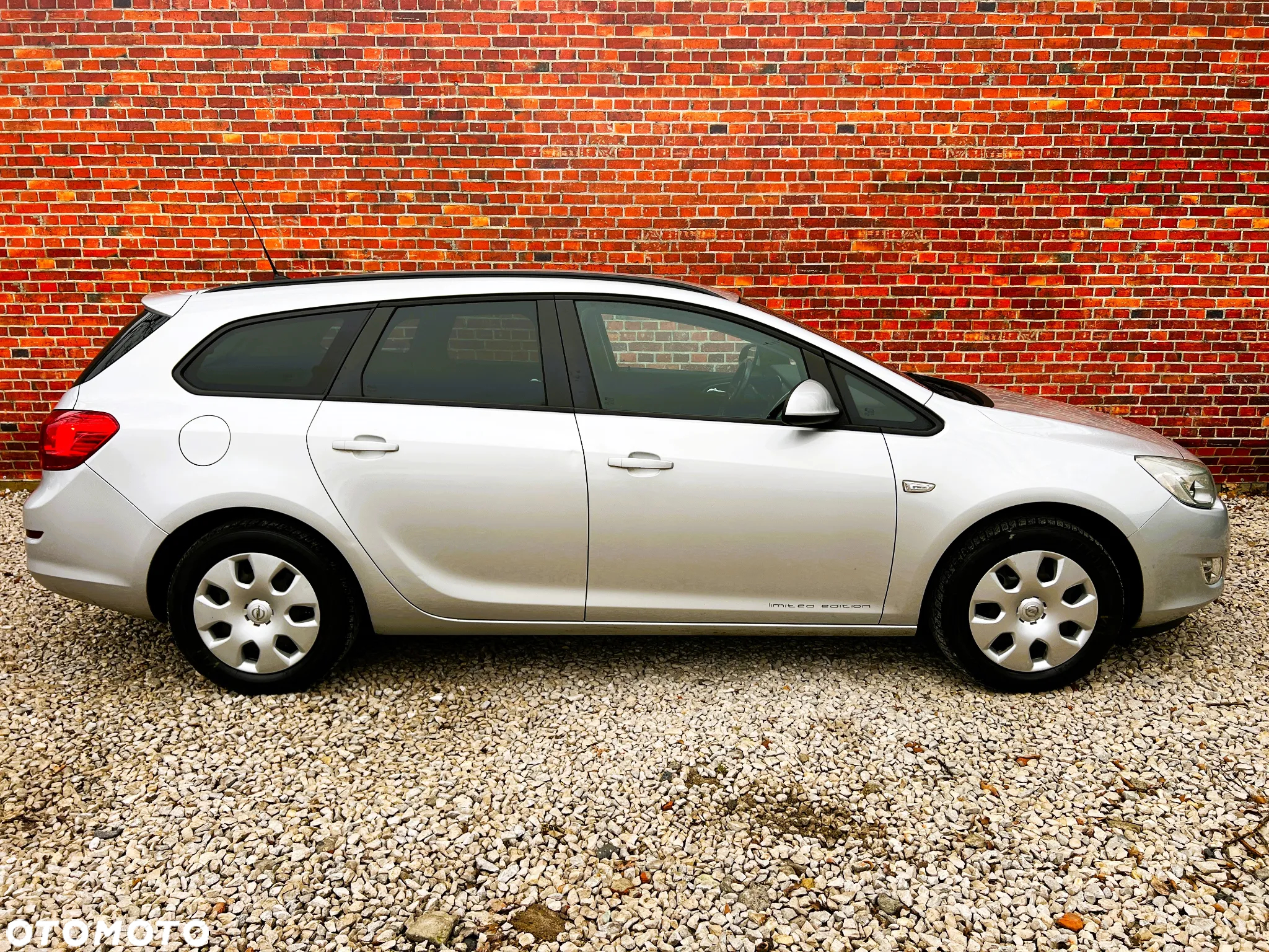 Opel Astra - 37