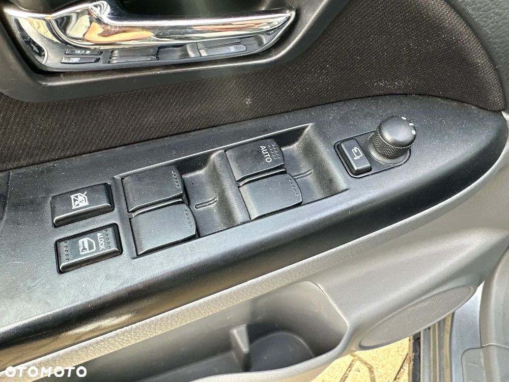 Suzuki SX4 1.6 Comfort Plus 4WD - 18