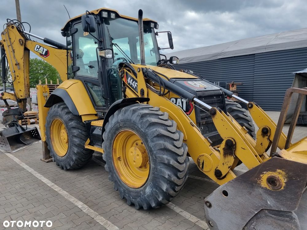 Caterpillar 444 F2 - 9