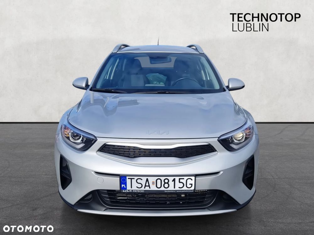 Kia Stonic 2023 photo 2