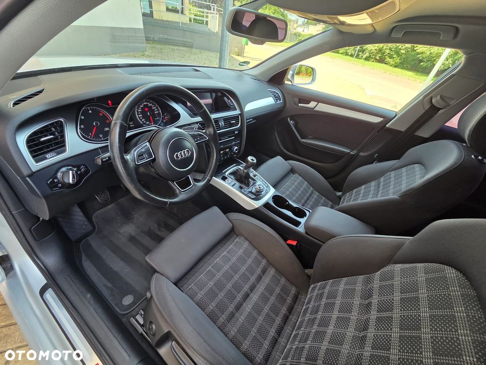 Audi A4 Avant 2.0 TDI e DPF S line Sportpaket - 16