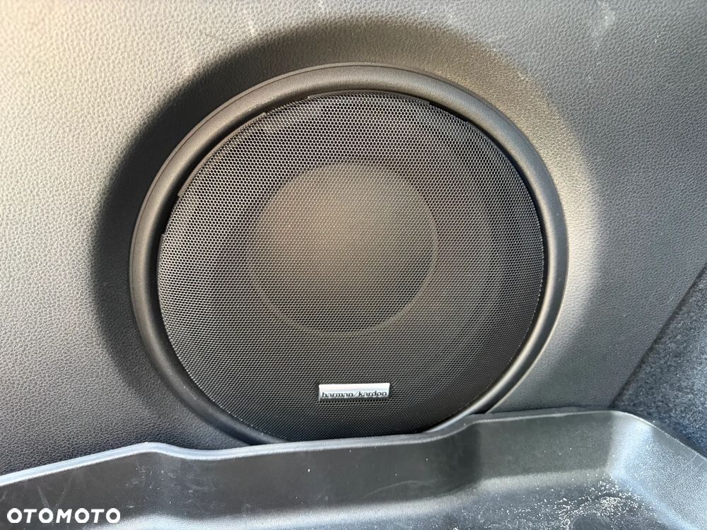 Subaru Outback 2.5i Platinum (EyeSight) Lineartronic - 31