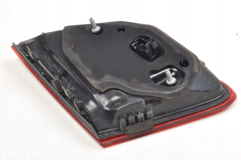 MERCEDES E KLASA W207 COUPE LIFT PRAWA TYLNA LAMPA LED KLAPA ORYGINAŁ - 4