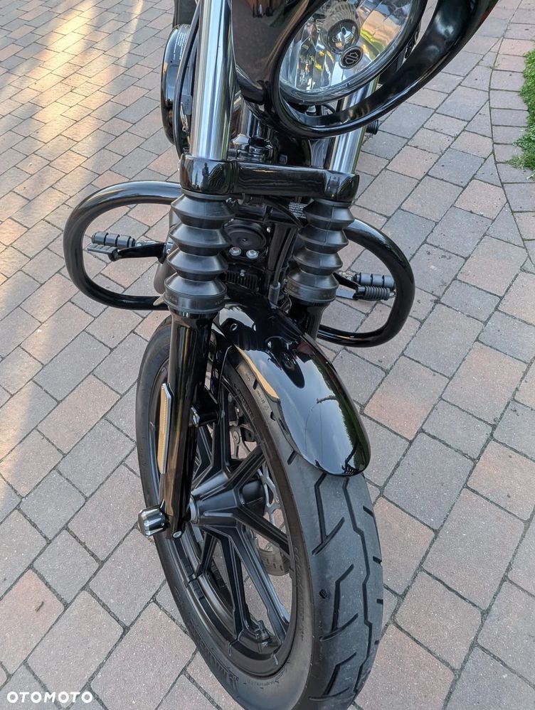Harley-Davidson Sportster - 12